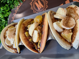 NALEŚNIKI Z OWOCAMI